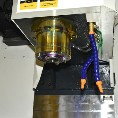 4axis যথার্থ CNC ভার্টিক্যাল মিলিং মেশিন সেন্টার Vmc855 8000r/min