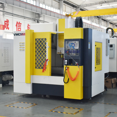 Vmc 855 CNC মিলিং সেন্টার মেশিন অনুভূমিক CNC মিলিং মেশিন Bt40 স্পিন্ডল