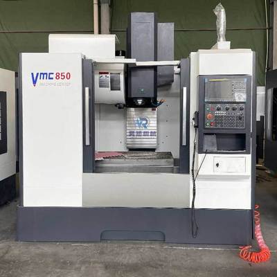 VMC850s 4 Axis VMC মেশিন উল্লম্ব CNC অনুভূমিক মেশিনিং সেন্টার নির্মাতারা